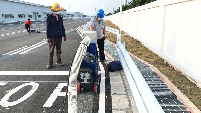 瀝青地面糙化防滑拋丸機